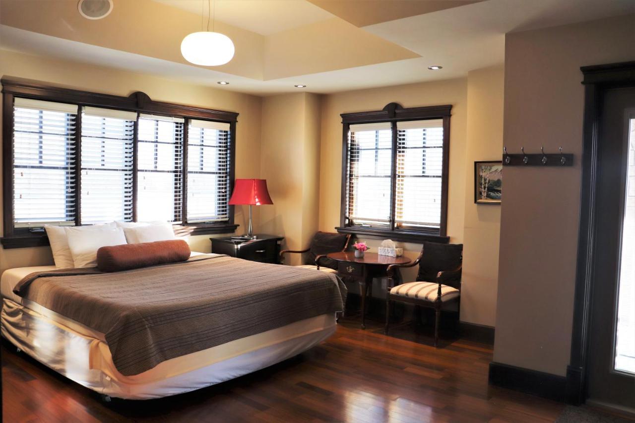 Westmount River Inn YYC Dış mekan fotoğraf