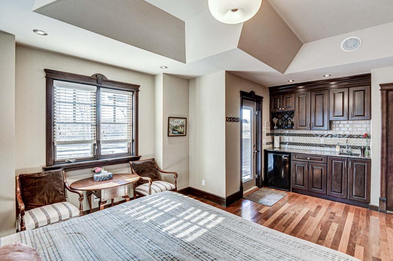 Westmount River Inn YYC Dış mekan fotoğraf